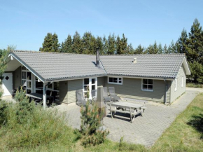 Four-Bedroom Holiday home in Blåvand 12